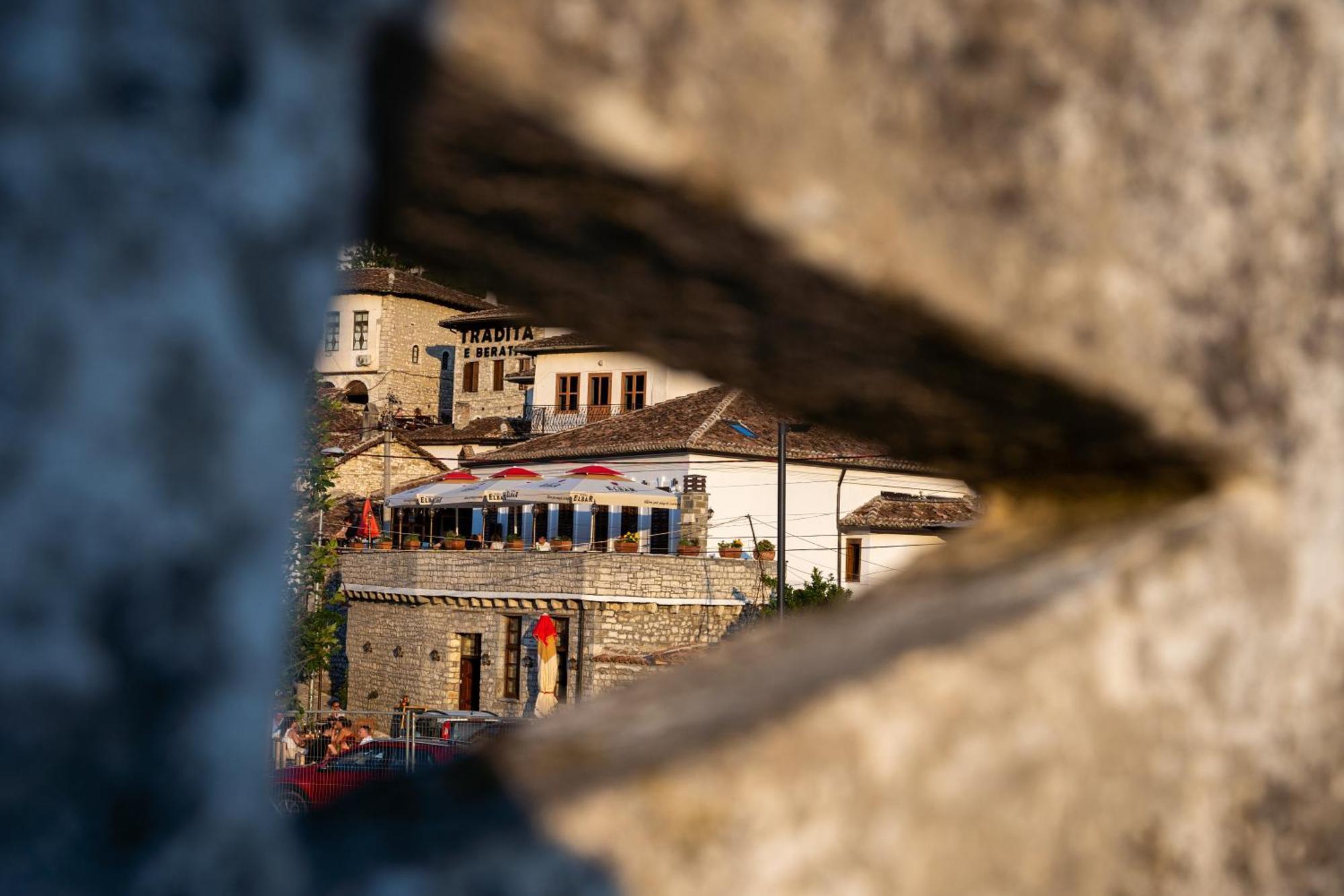 Hotel Kapllani Berat Exterior foto